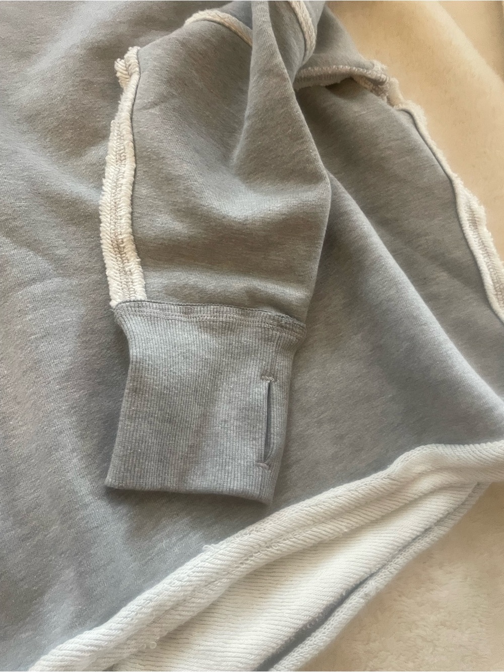 Woman’s Free People Anna gray Turtleneck Sweatshirt - Casual Layered Look - Picture 4 of 4